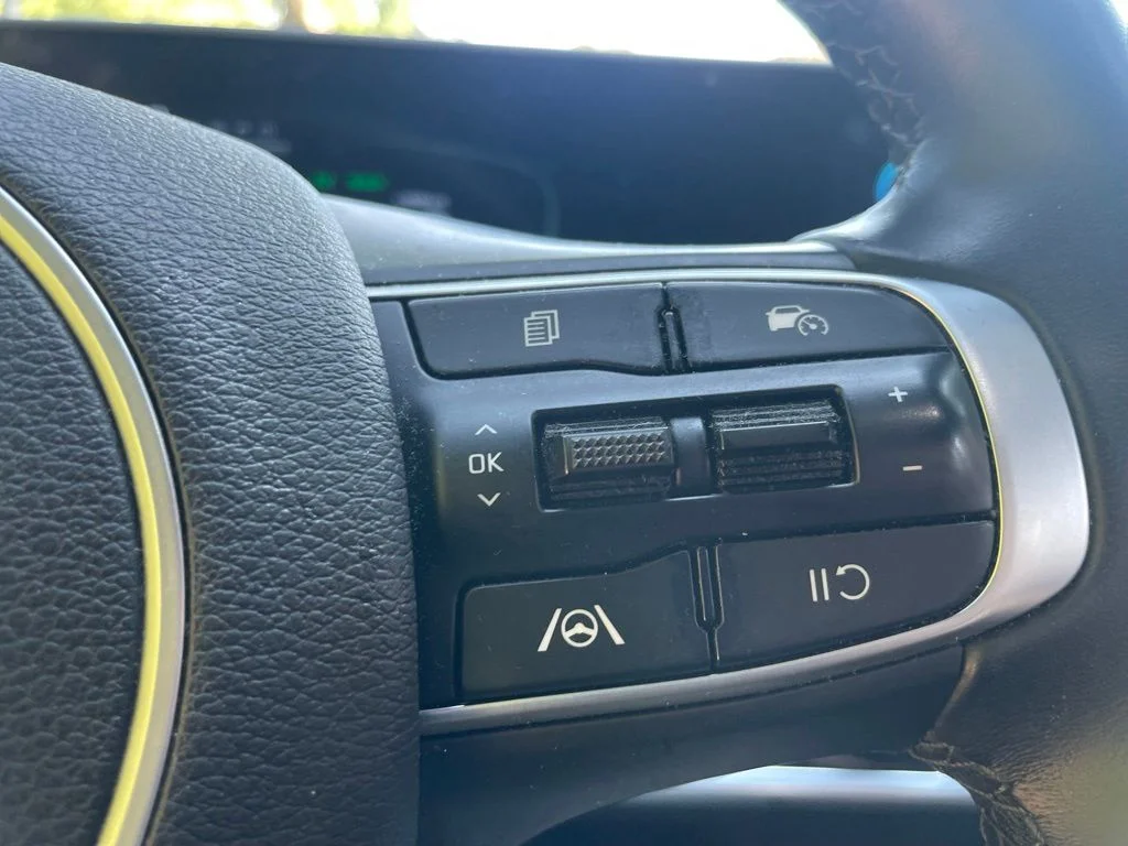 Used 2023 Gravity Gray Kia X-Line image 12