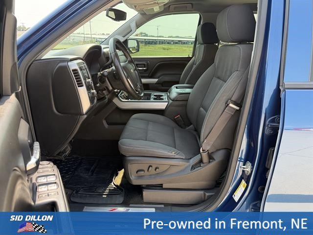 Used 2015 DEEP OCEAN BLUE METALLIC Chevrolet LT image 6