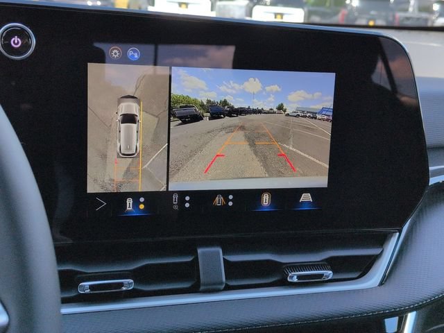 New 2026 Sterling Gray Metallic Chevrolet LT image 17