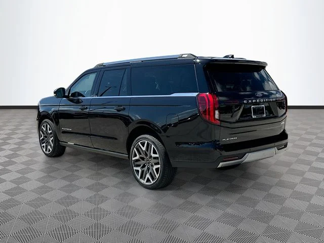 New 2026 Black Ford Platinum image 4