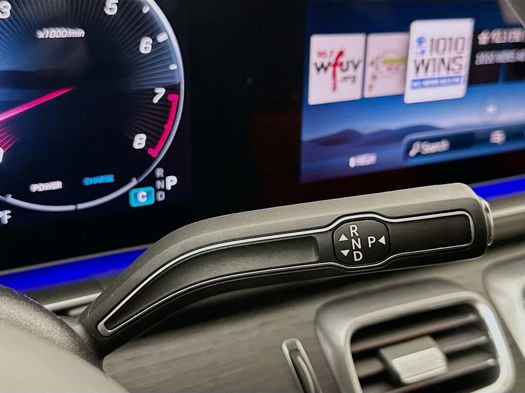 New 2026 Polar White Mercedes-Benz GLE 63 S AMG® image 50
