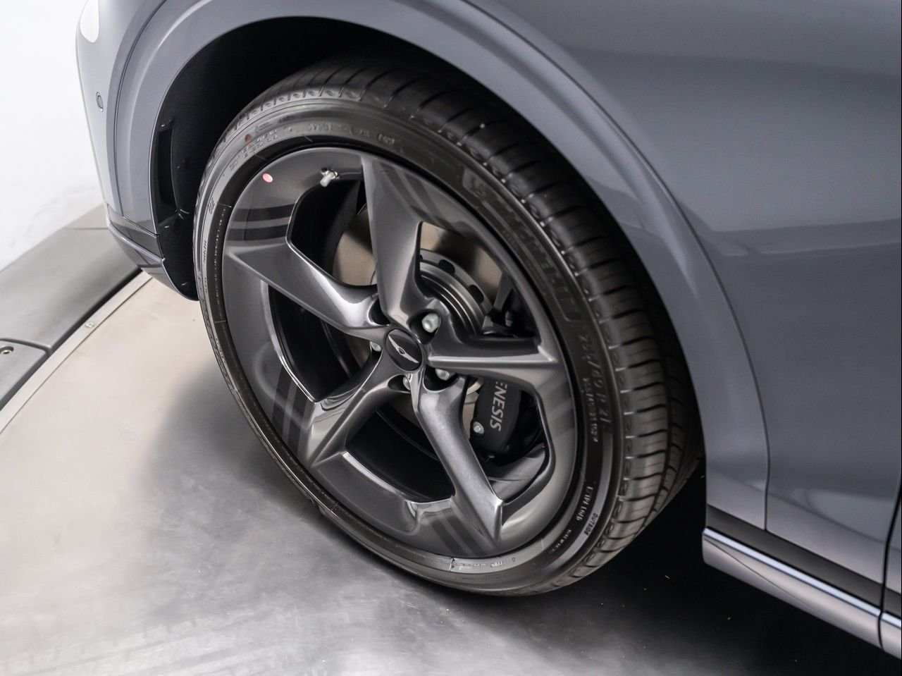 New 2026 Ceres Blue Genesis 2.5T SPORT PRESTIGE image 12