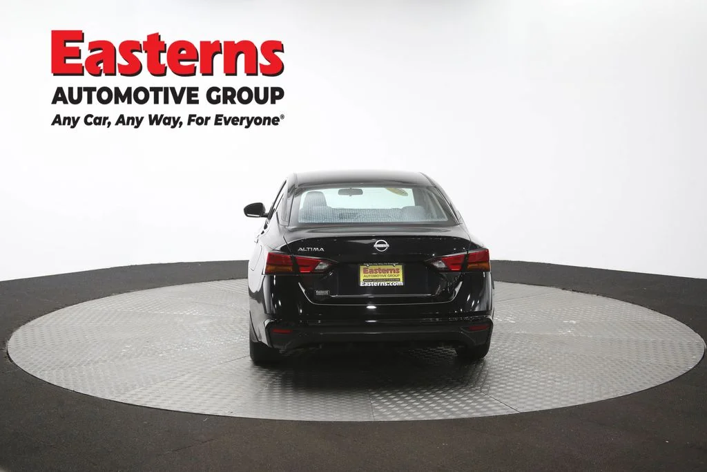 Used 2023 Black Nissan 2.5 S image 35