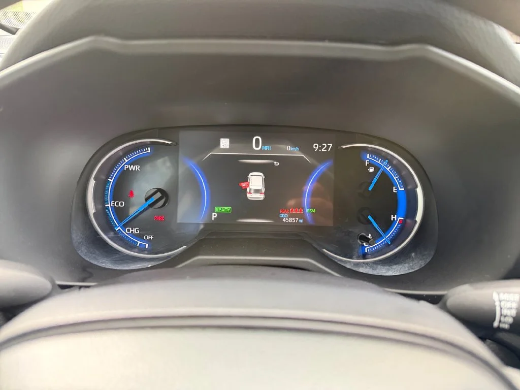 Used 2025 Gray Toyota XLE image 14