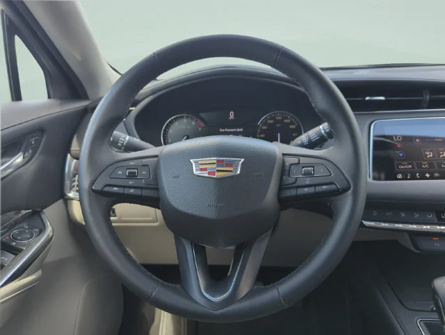Used 2019 Blue Cadillac Luxury image 25