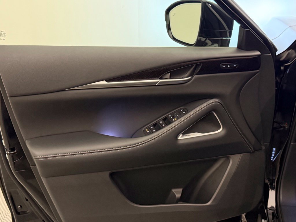 New 2027 MINERAL BLACK INFINITI Autograph AWD image 15