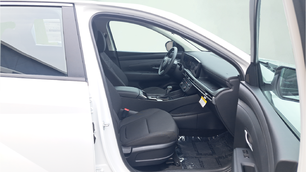 New 2026 White Hyundai SE AWD image 16