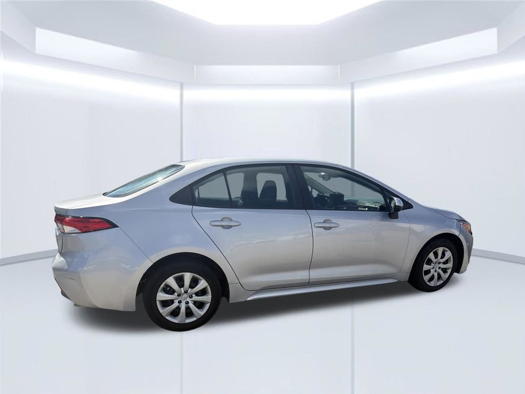 Used 2023 Silver Toyota LE image 14