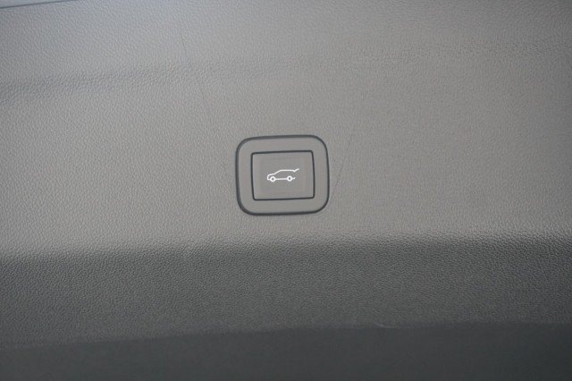 2026 Chevrolet Tahoe LT - Photo 11