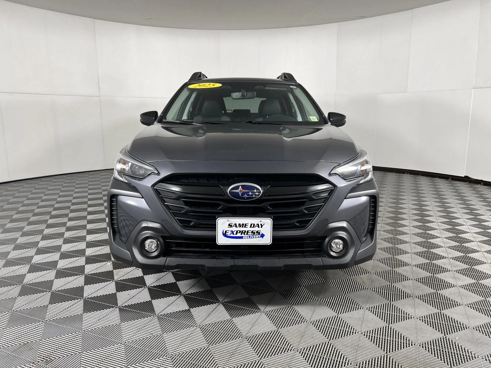 Used 2025 Magnetite Gray Metallic Subaru Onyx Edition image 35
