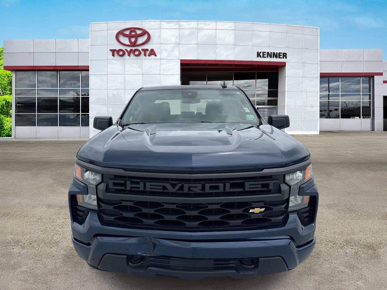 Used 2023 Northsky Blue Metallic Chevrolet Custom image 2
