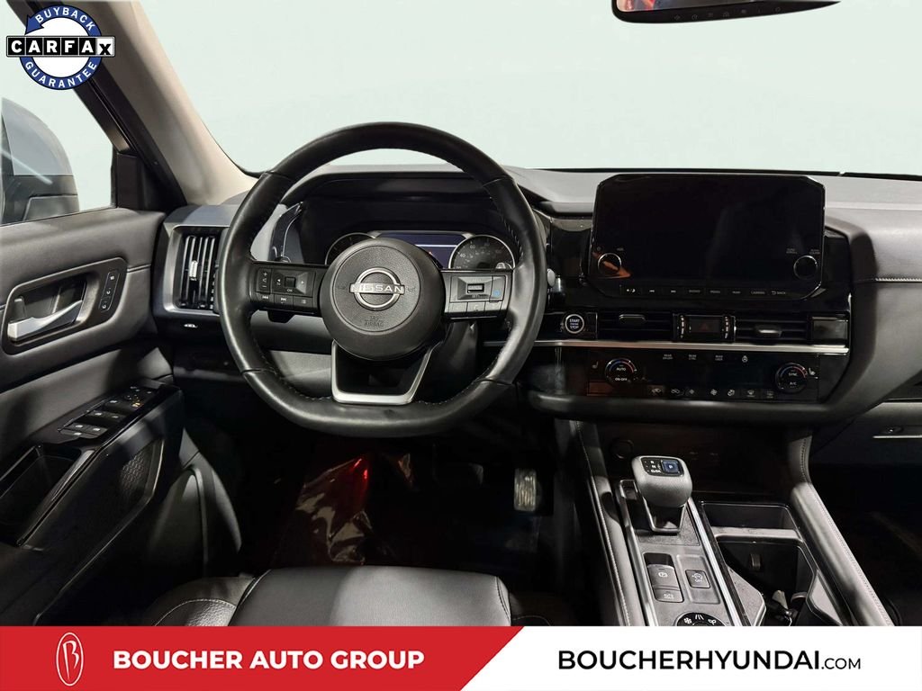 Used 2022 Gray Nissan SL image 10