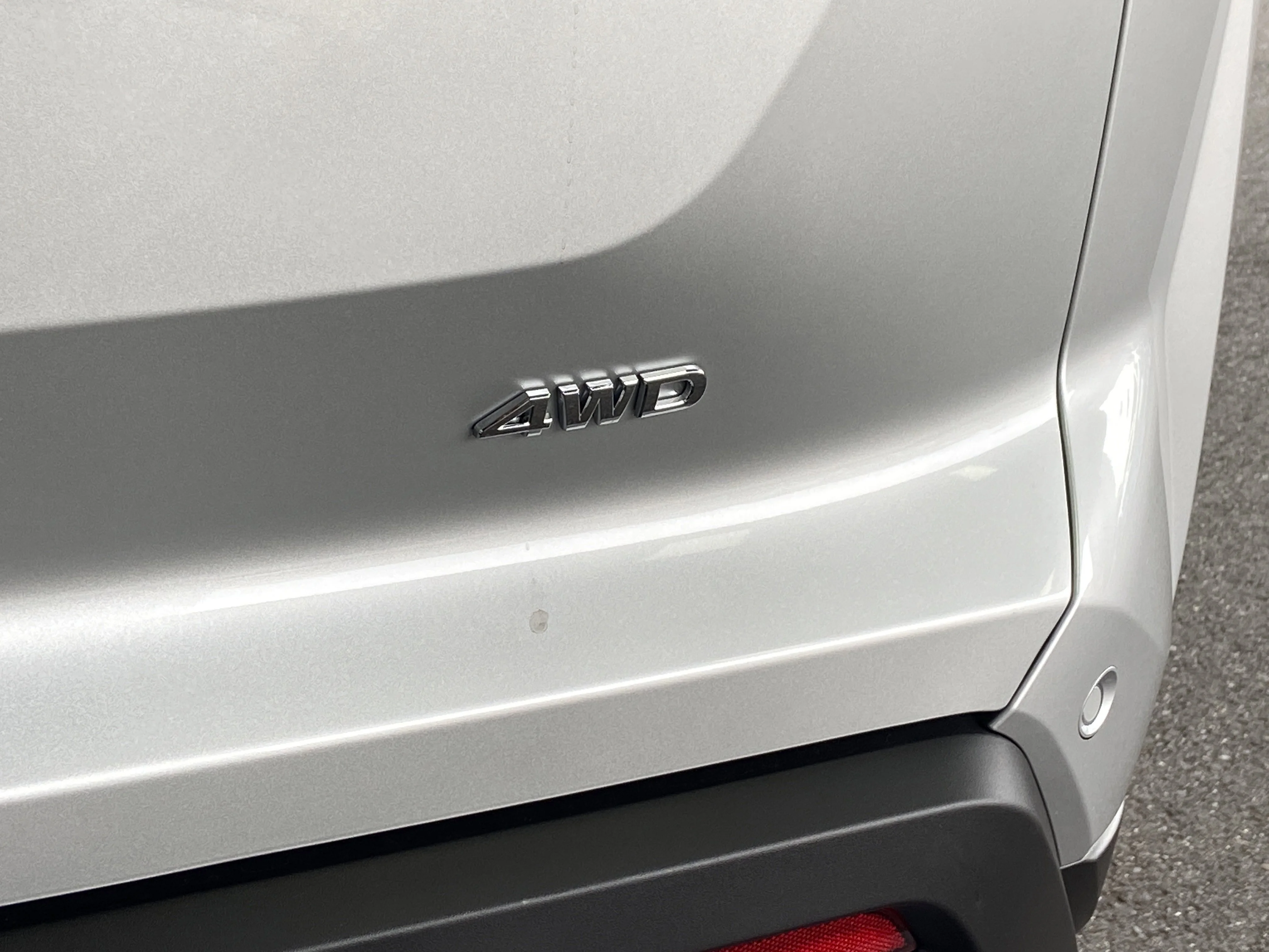 New 2025 Brilliant Silver Metallic Nissan SV image 10