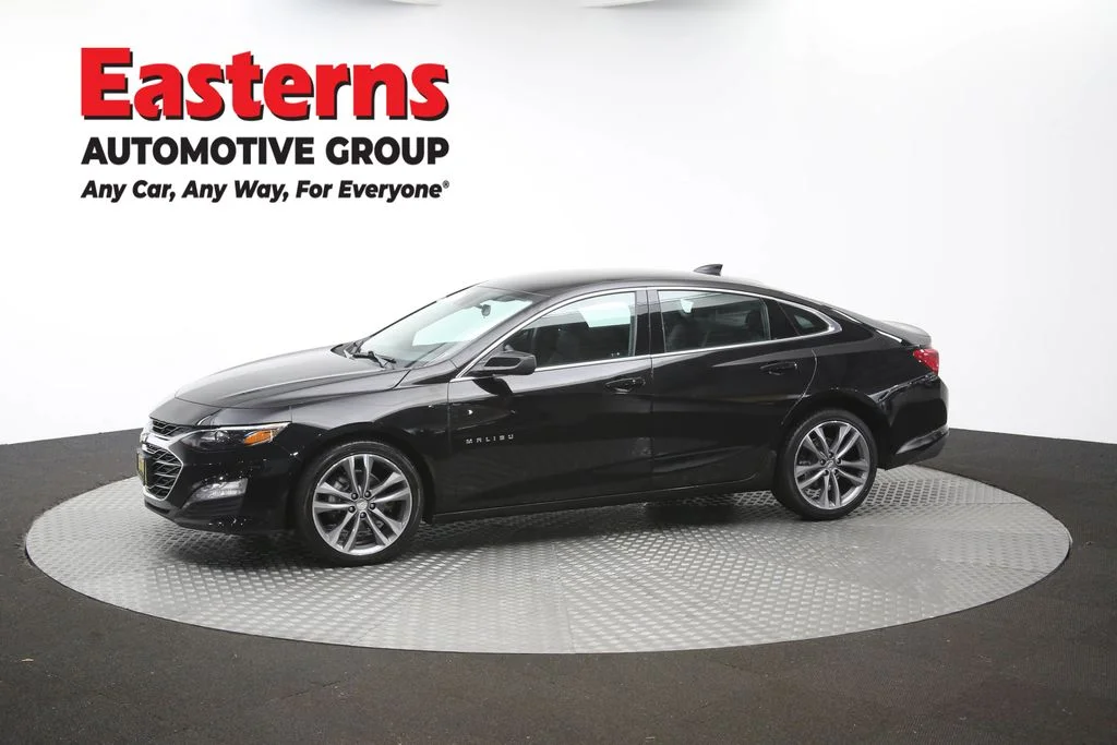 Used 2025 Black Chevrolet LT image 57