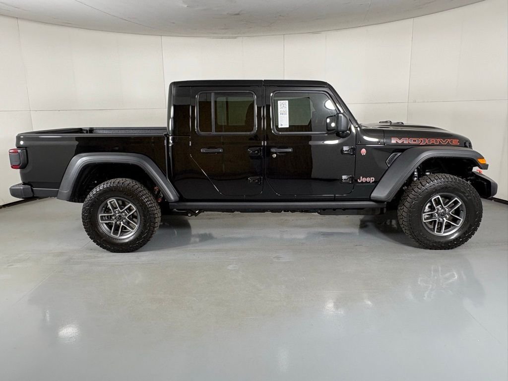 New 2026 Black Clearcoat Jeep Mojave image 9