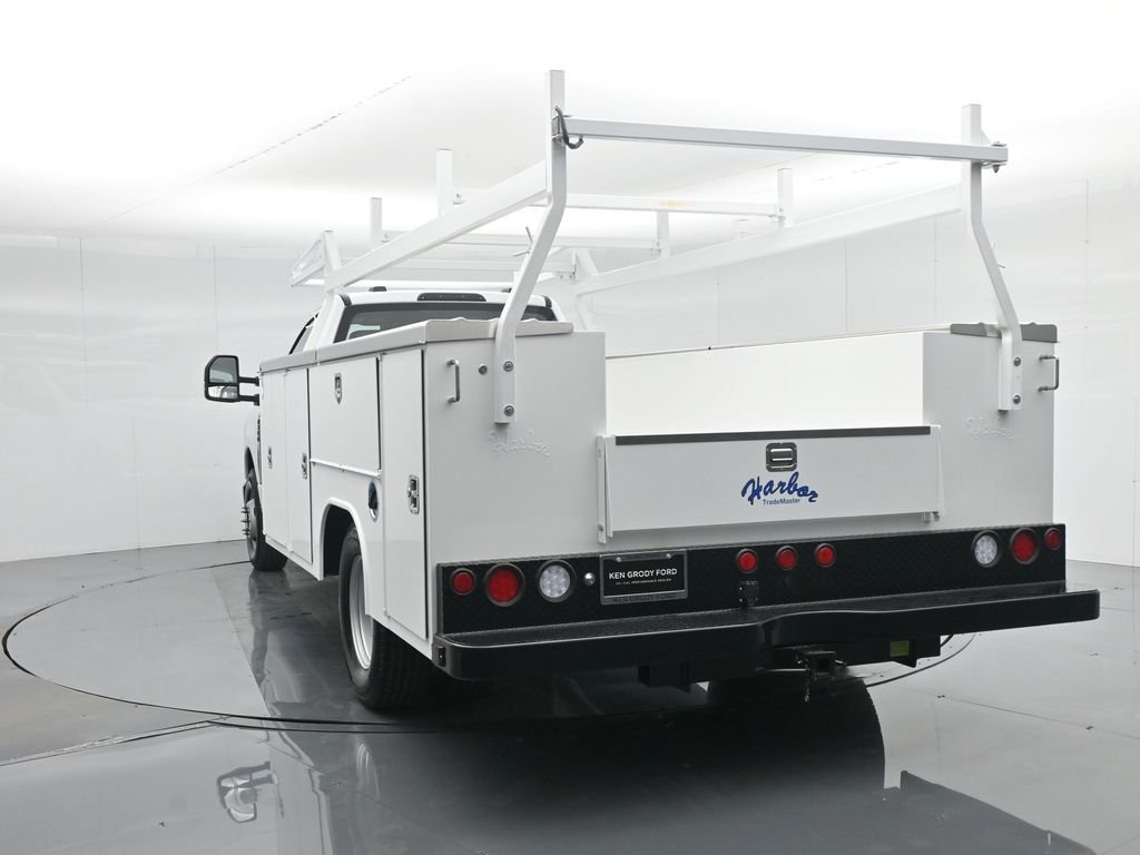 New 2026 Oxford White Ford XL image 28