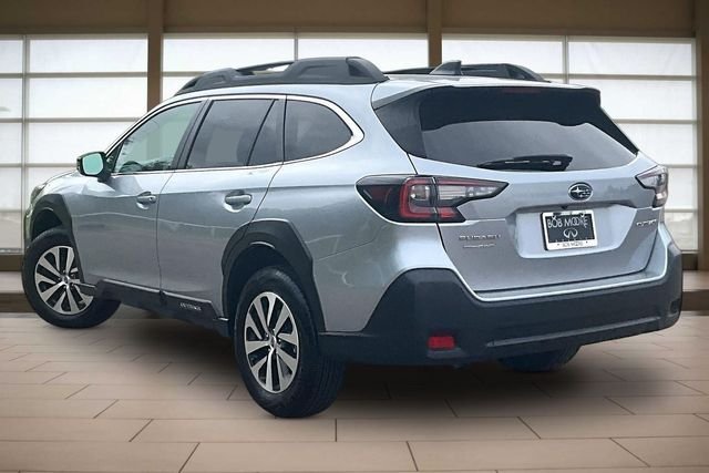 Used 2025 Silver Subaru Premium image 13