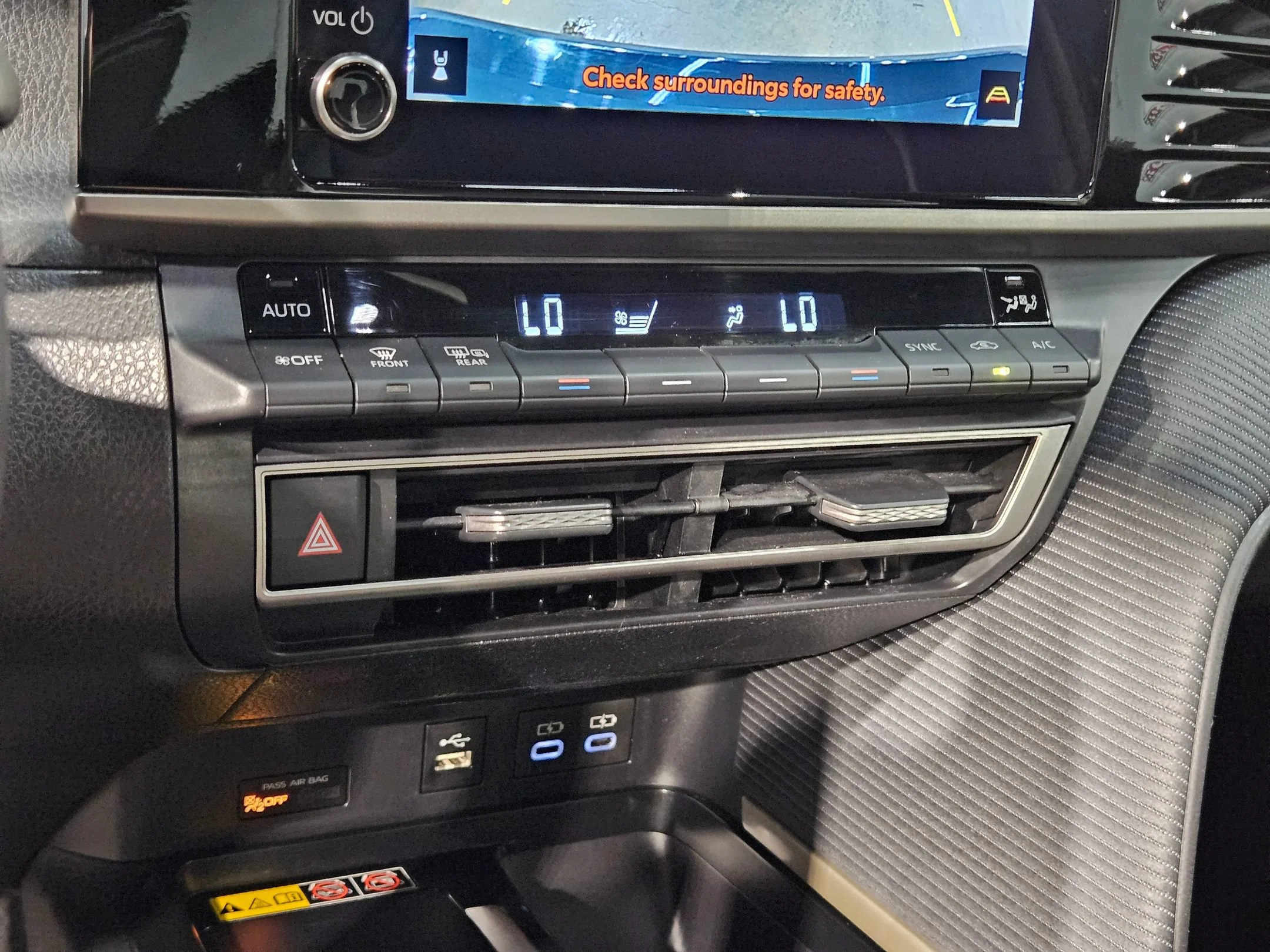 Used 2025 Underground Toyota SE image 31