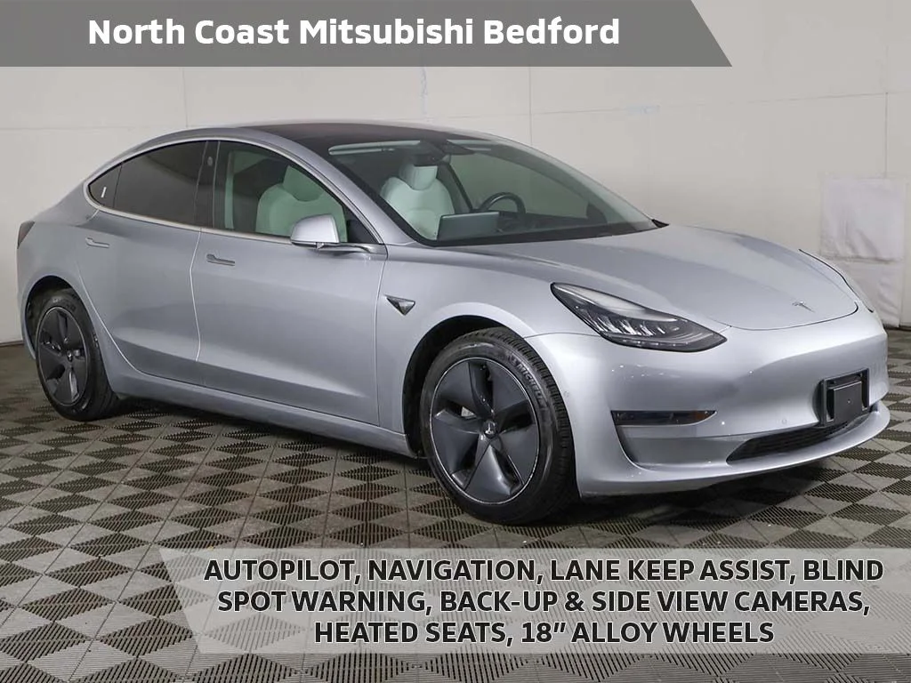 2018 Tesla Model 3 Long Range Dual Motor All-Wheel Drive's photo