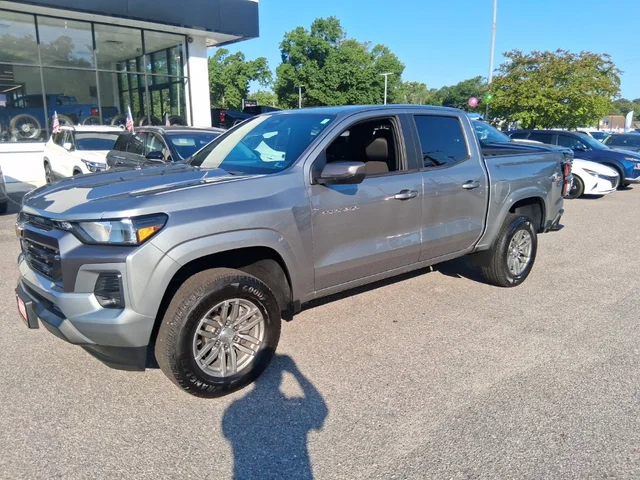 2024 Chevrolet Colorado LT