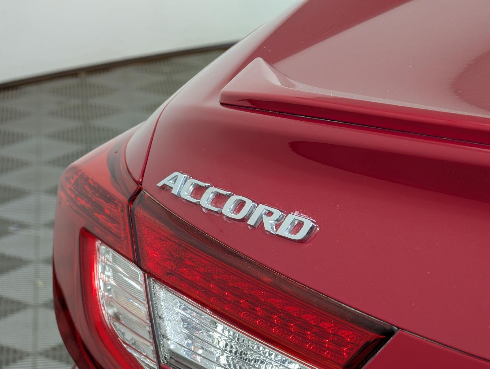 2020 Honda Accord Sport - Photo 7