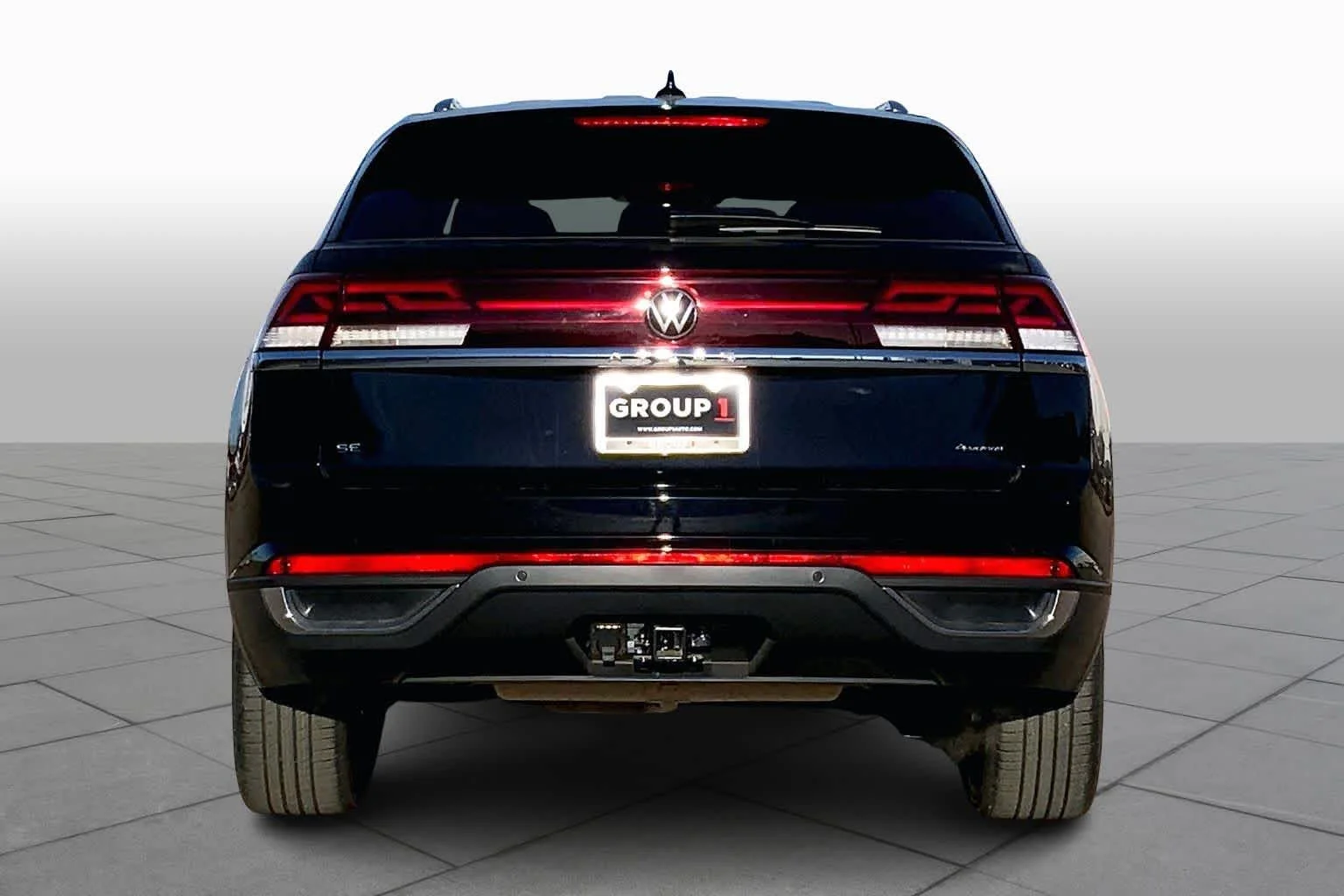 New 2026 Deep Black Pearl Volkswagen 2.0T SE w/Technology image 4