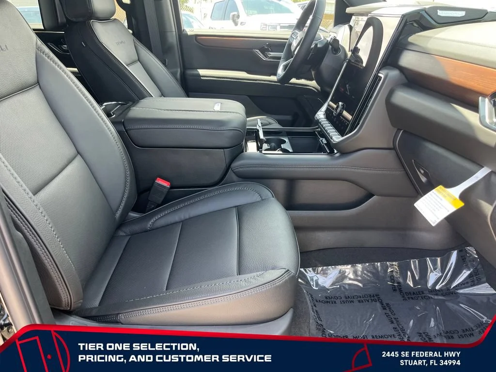 2026 GMC Yukon XL Denali - Photo 20