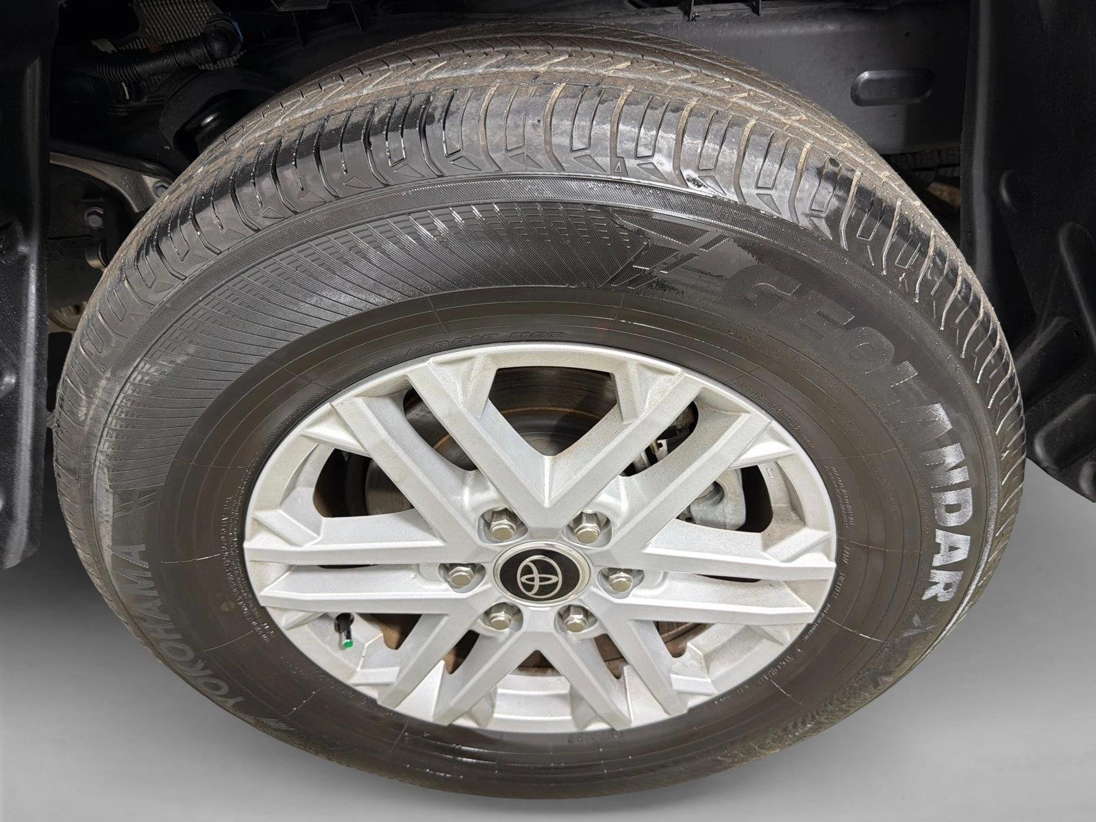 Used 2023 Silver Toyota SR5 image 19