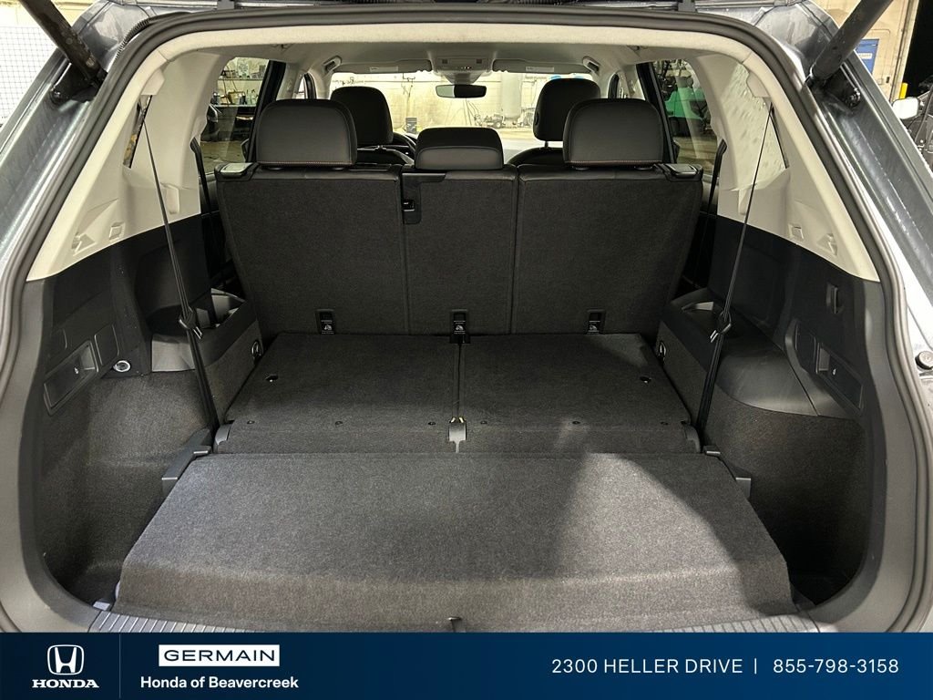 Used 2024 Platinum Gray Metallic Volkswagen 2.0T Wolfsburg Edition image 31
