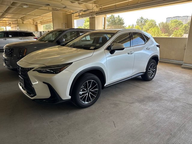2025 Lexus NX 350h Premium