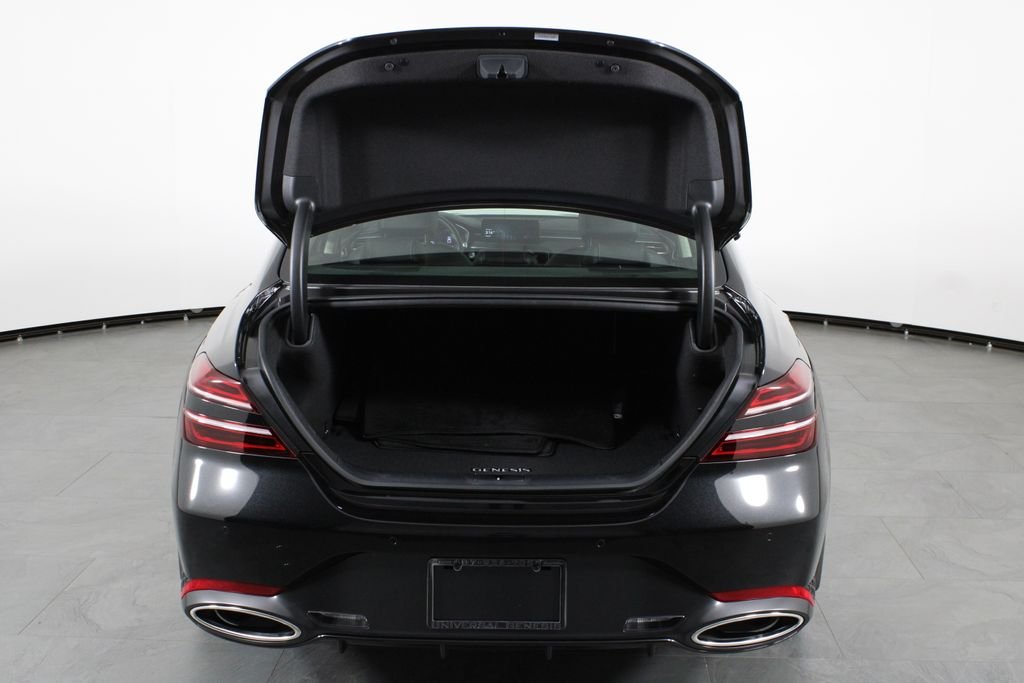 Used 2026 Black Genesis 2.5T Prestige image 15