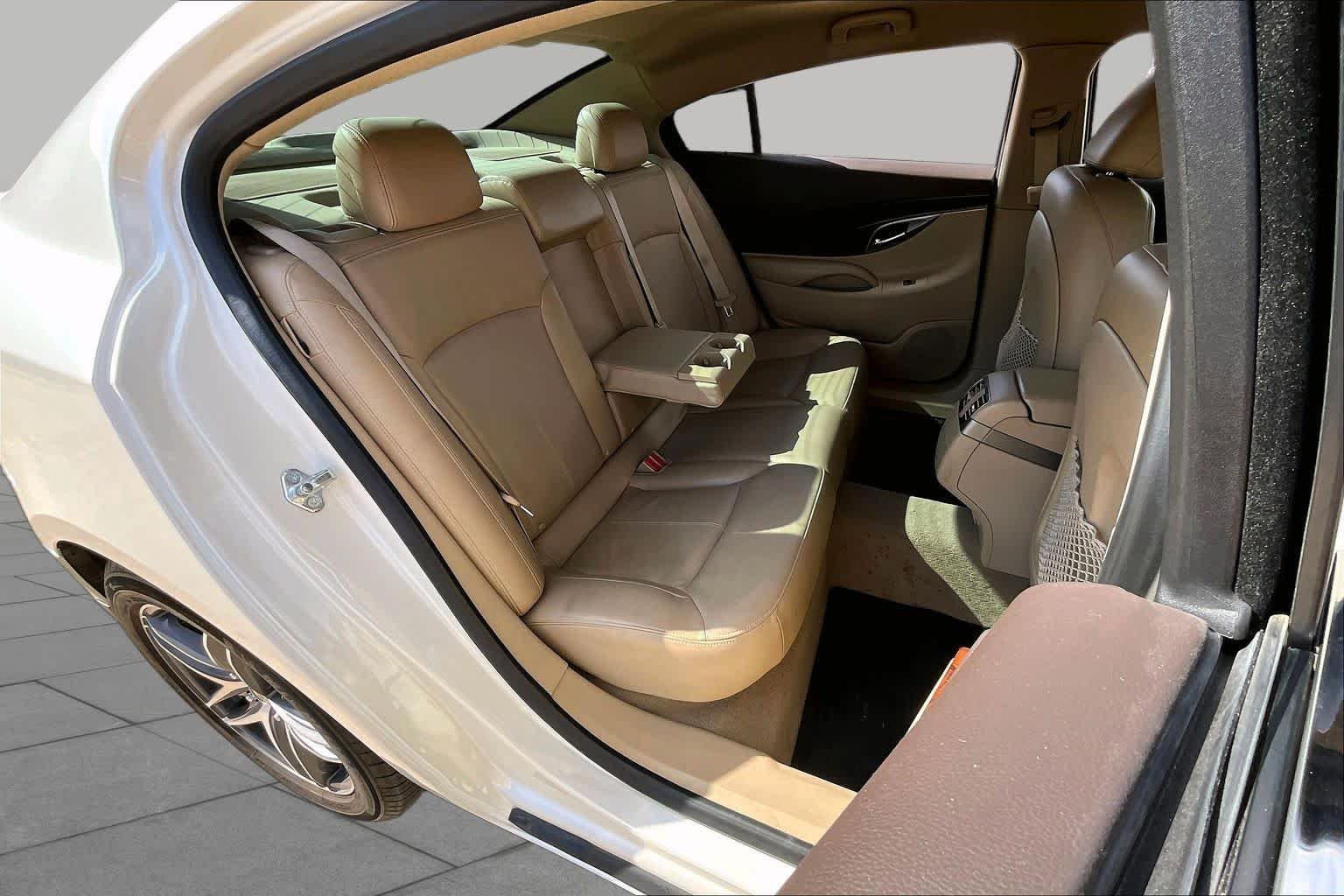 Used 2012 White Diamond Tricoat Buick Premium 3 image 17