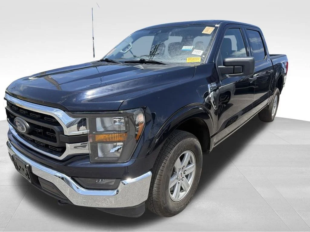 Used 2023 Blue Ford XL image 11
