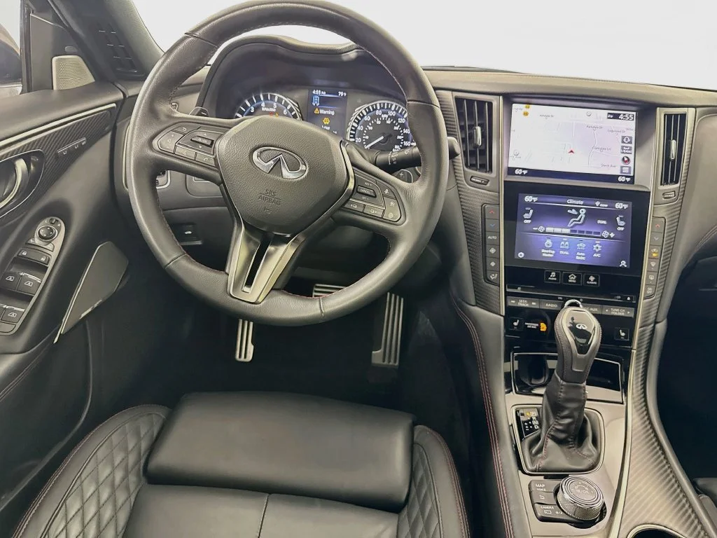 Certified Used 2023 White INFINITI Red Sport 400 image 31