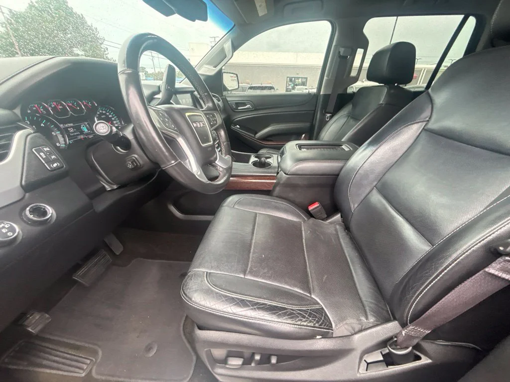 Used 2017 Black GMC SLT image 11