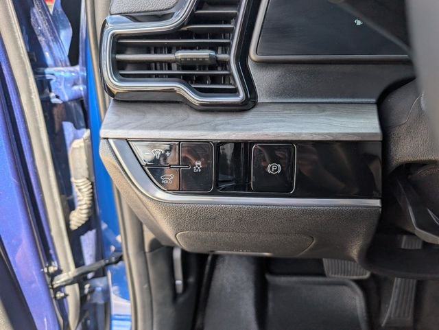 Used 2023 Blue Kia X-Line image 11