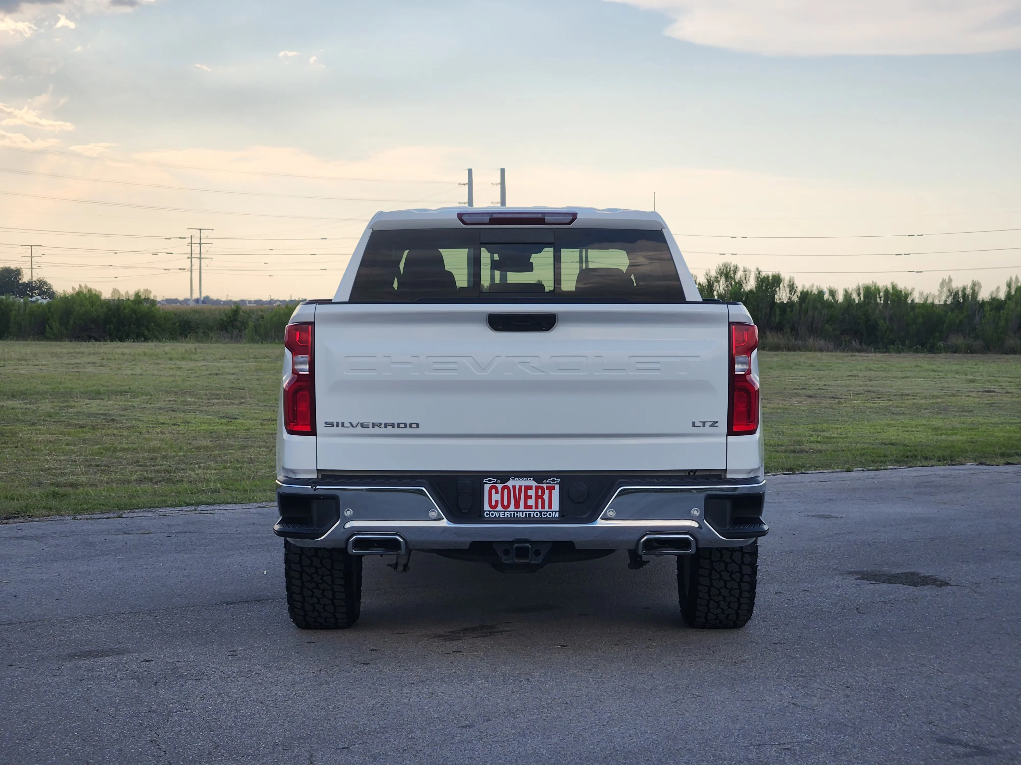 Used 2023 Summit White Chevrolet LTZ image 6