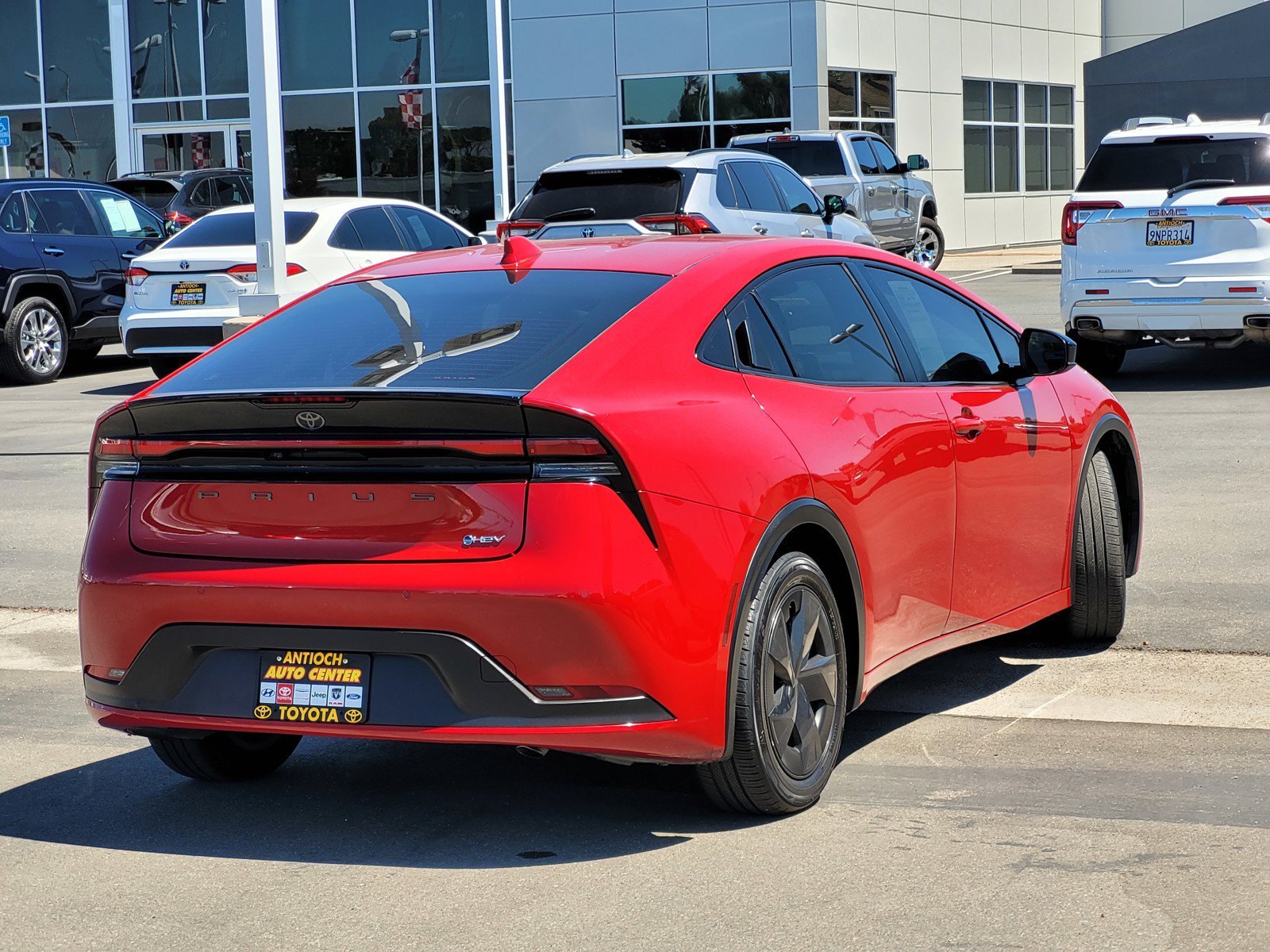 Used 2023 Red Toyota  image 4