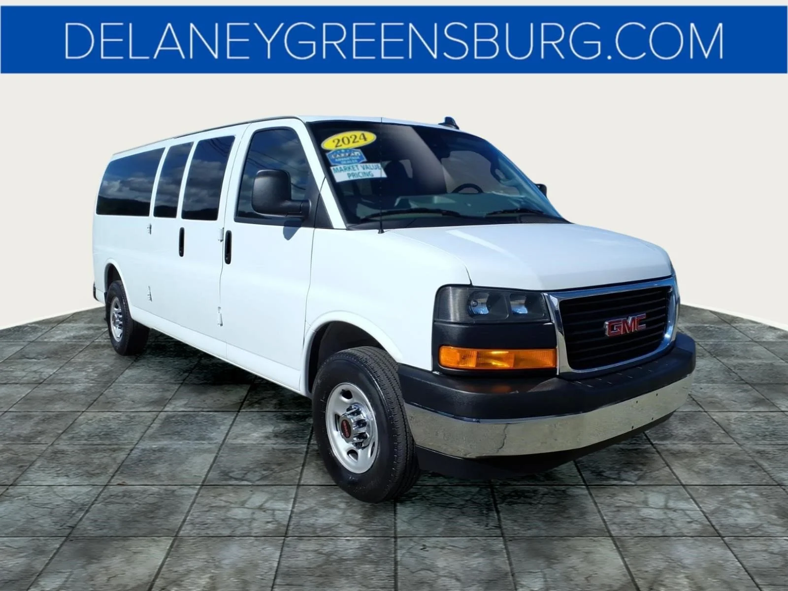 2025 GMC Savana 3500 LT Ext WB's photo