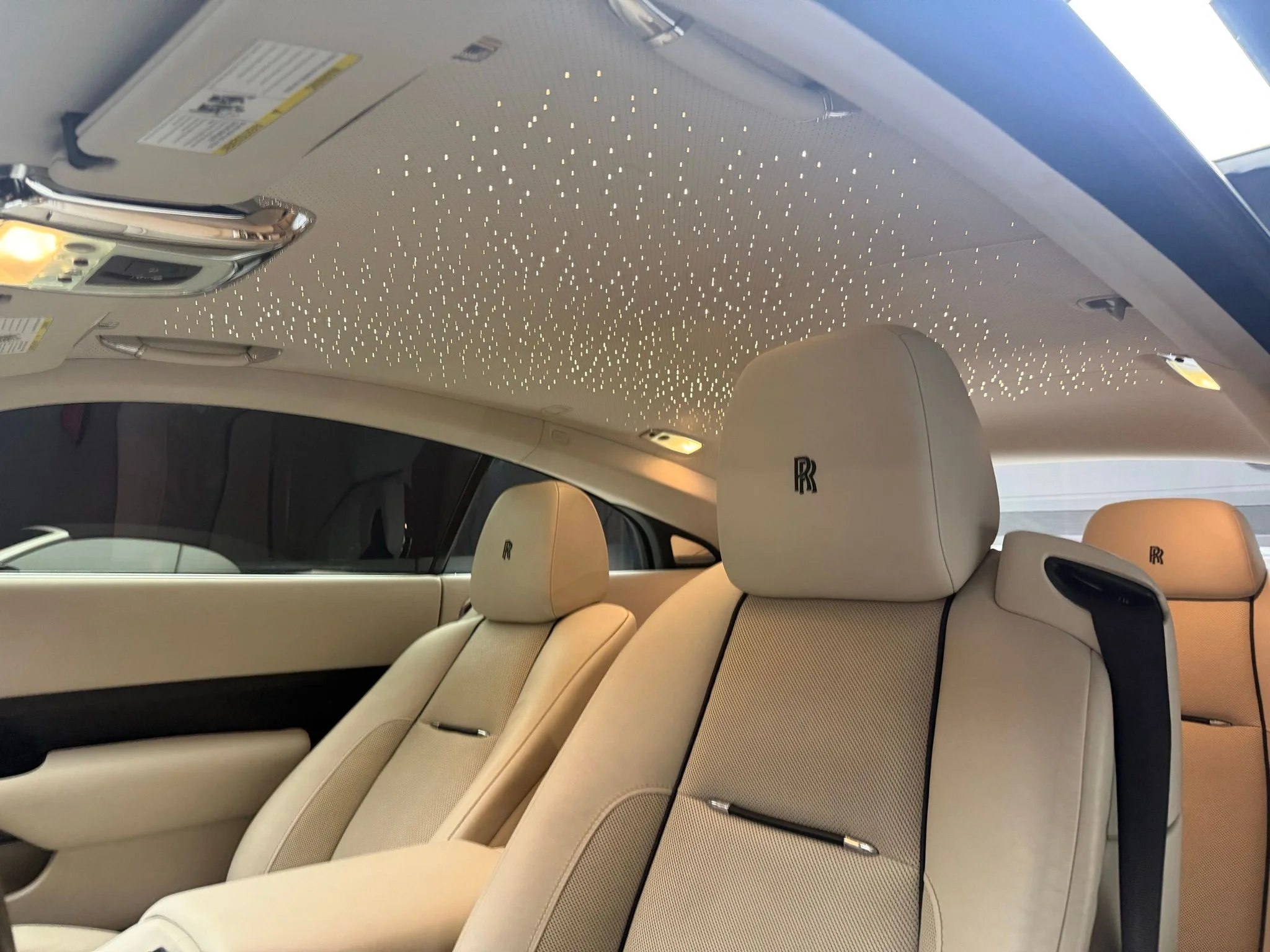 Used 2017 White Rolls-Royce Base image 69