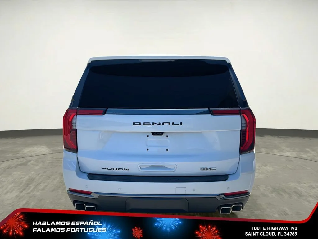 Used 2026 Glacier White Tricoat GMC Denali Ultimate image 5
