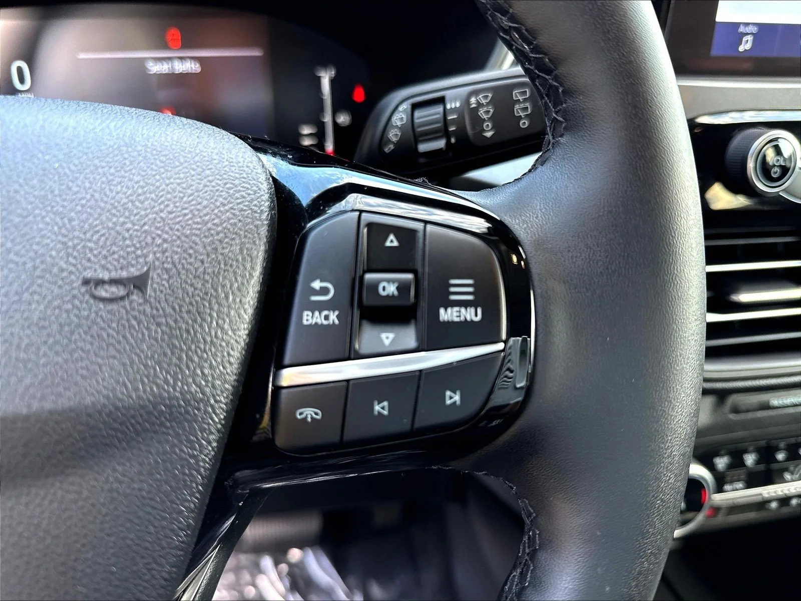Used 2023 Silver Metallic Ford Active image 14