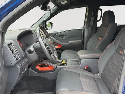 Used 2022 Blue Nissan PRO-4X image 9