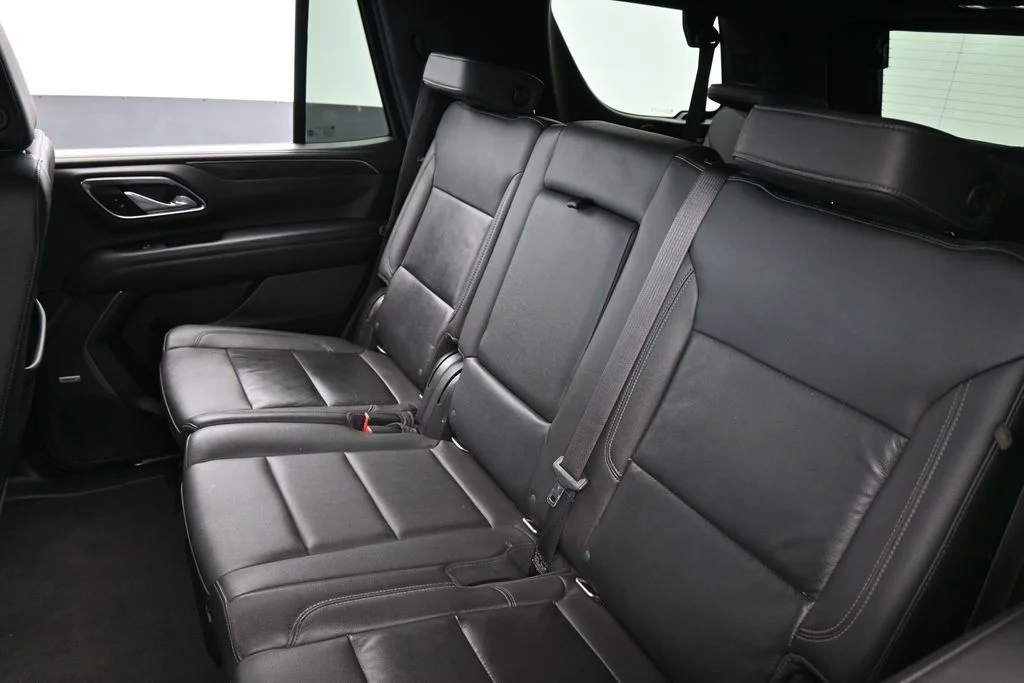 Used 2022 Iridescent Pearl Tricoat Chevrolet LT image 42