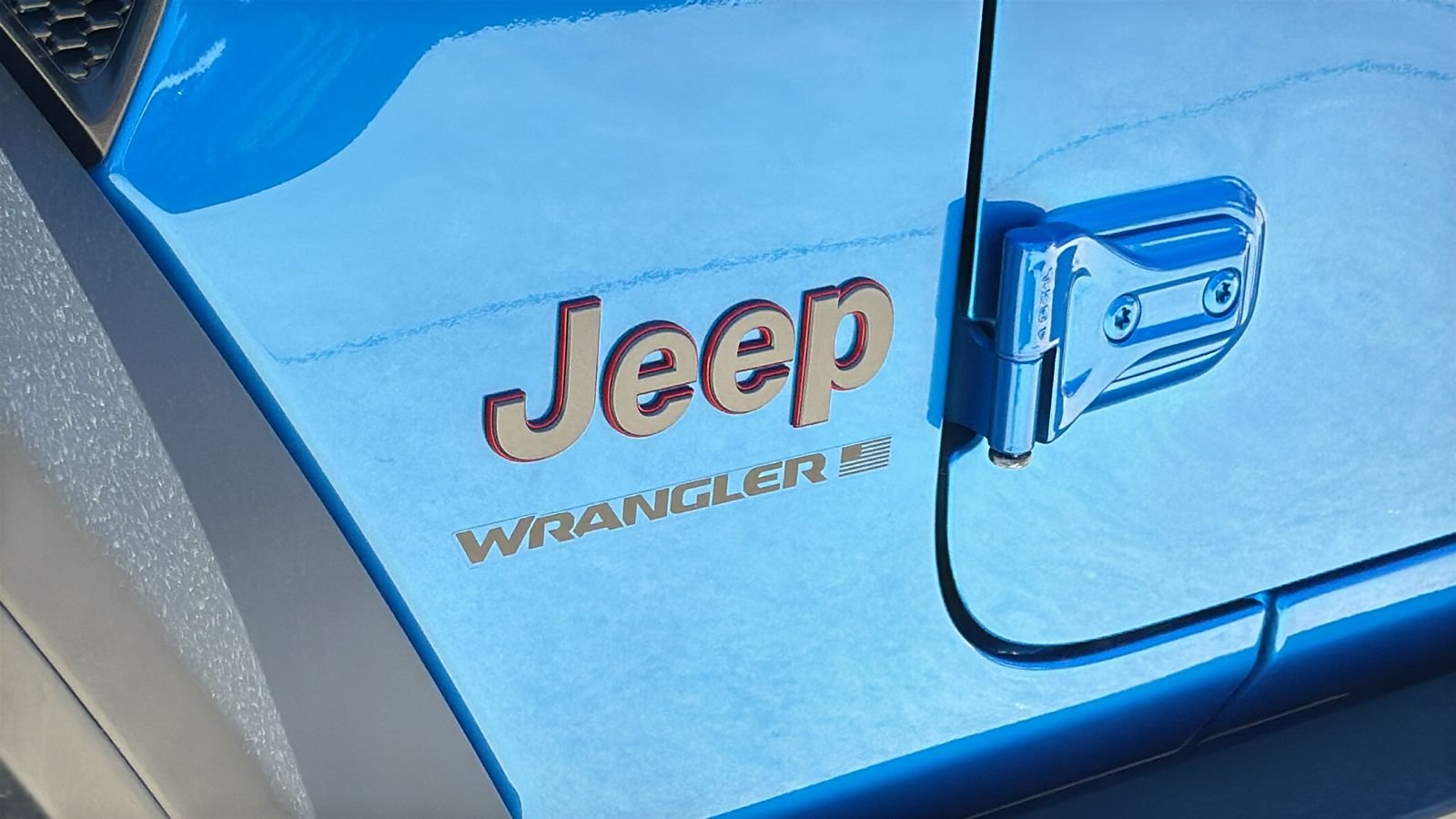 Used 2025 Blue Jeep Rubicon image 7