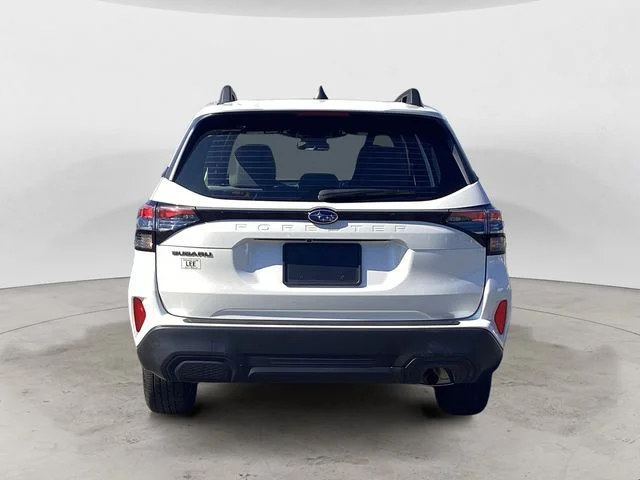 Used 2025 Crystal White Pearl Subaru Base image 4