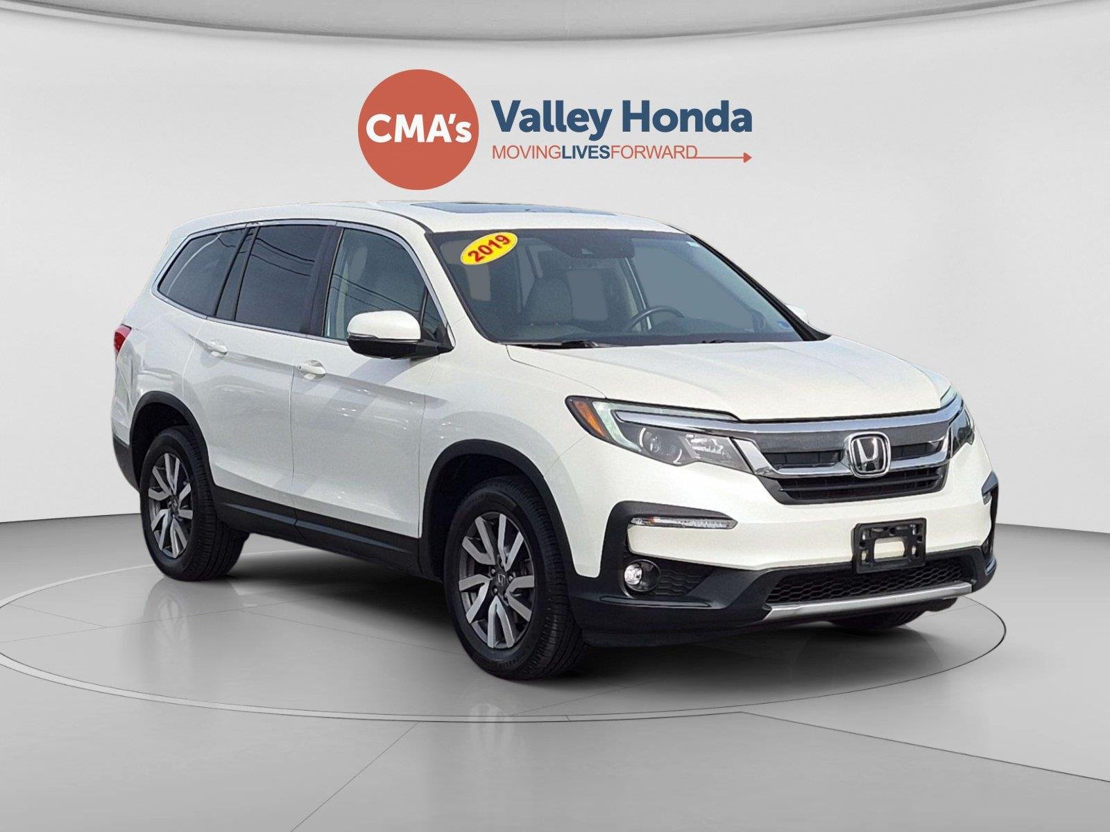 Used 2019 White Diamond Pearl Honda EX-L image 7