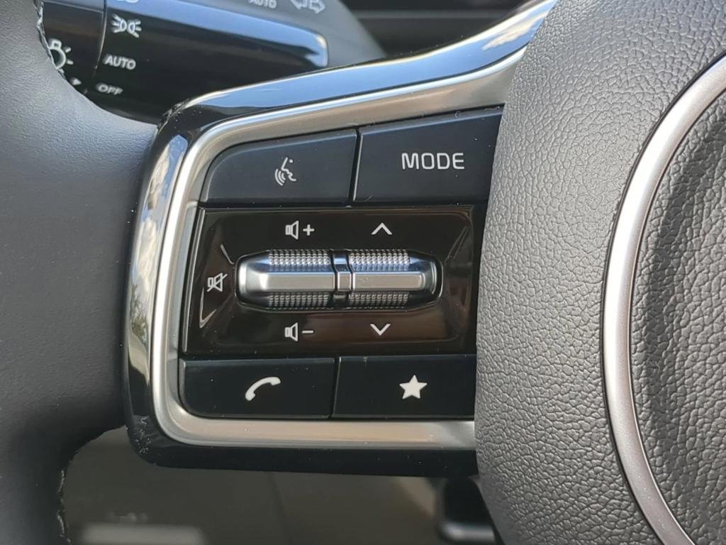 2026 Kia Carnival LXS - Photo 30