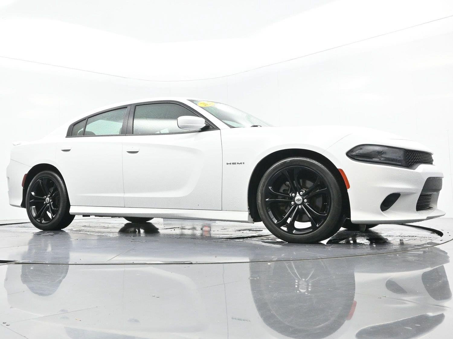 Used 2021 White Knuckle Clearcoat Dodge R/T image 37