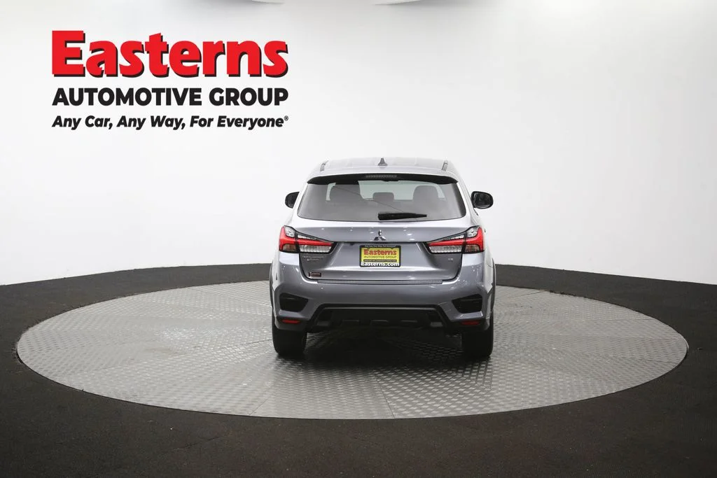 Used 2022 Silver Mitsubishi 2.0 SE image 38